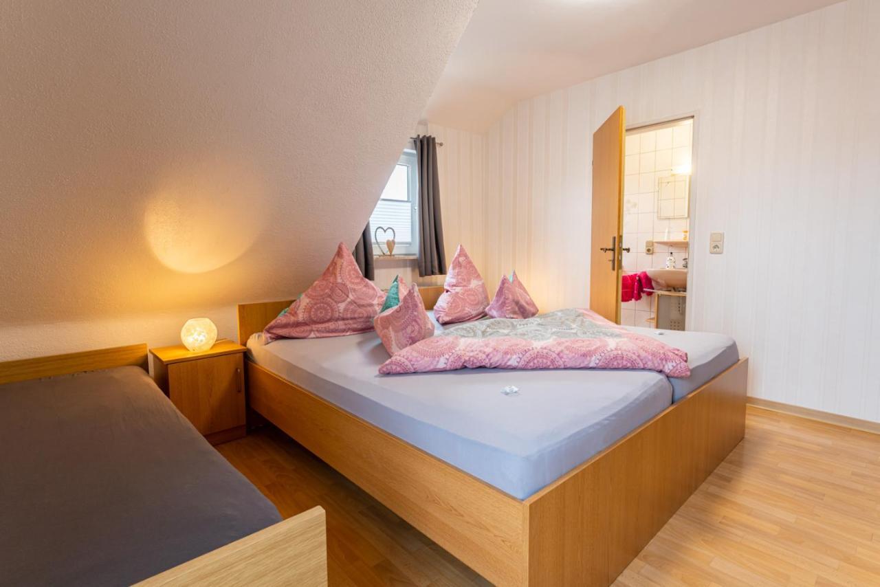 Heidetraum Pension & Ferienwohnung Arndt Bispingen Exterior photo